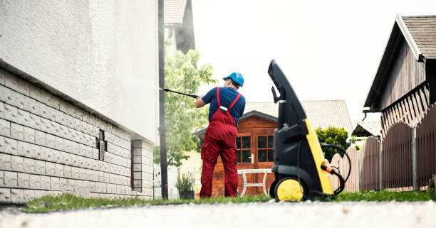 Best Pool Deck Cleaning  in North Tustin, CA
